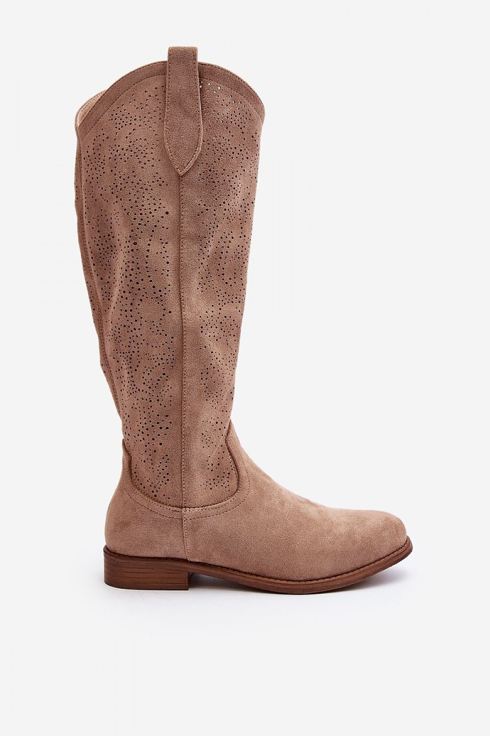 Durchbrochen Stiefel Step in style