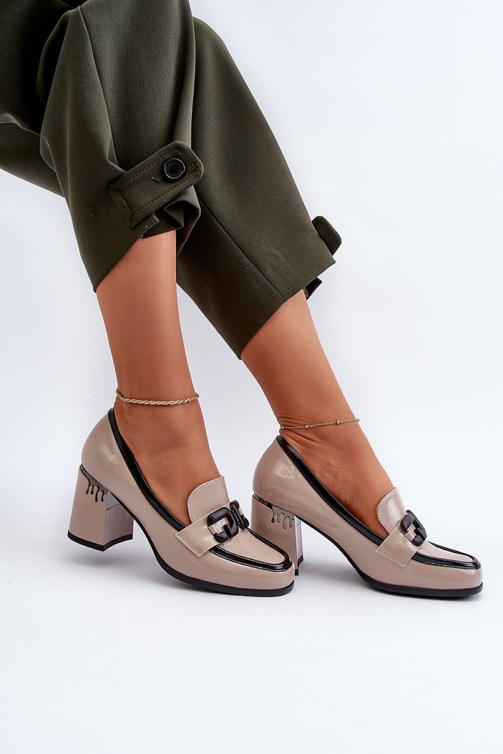 Schuhe mit Absatz Step in style