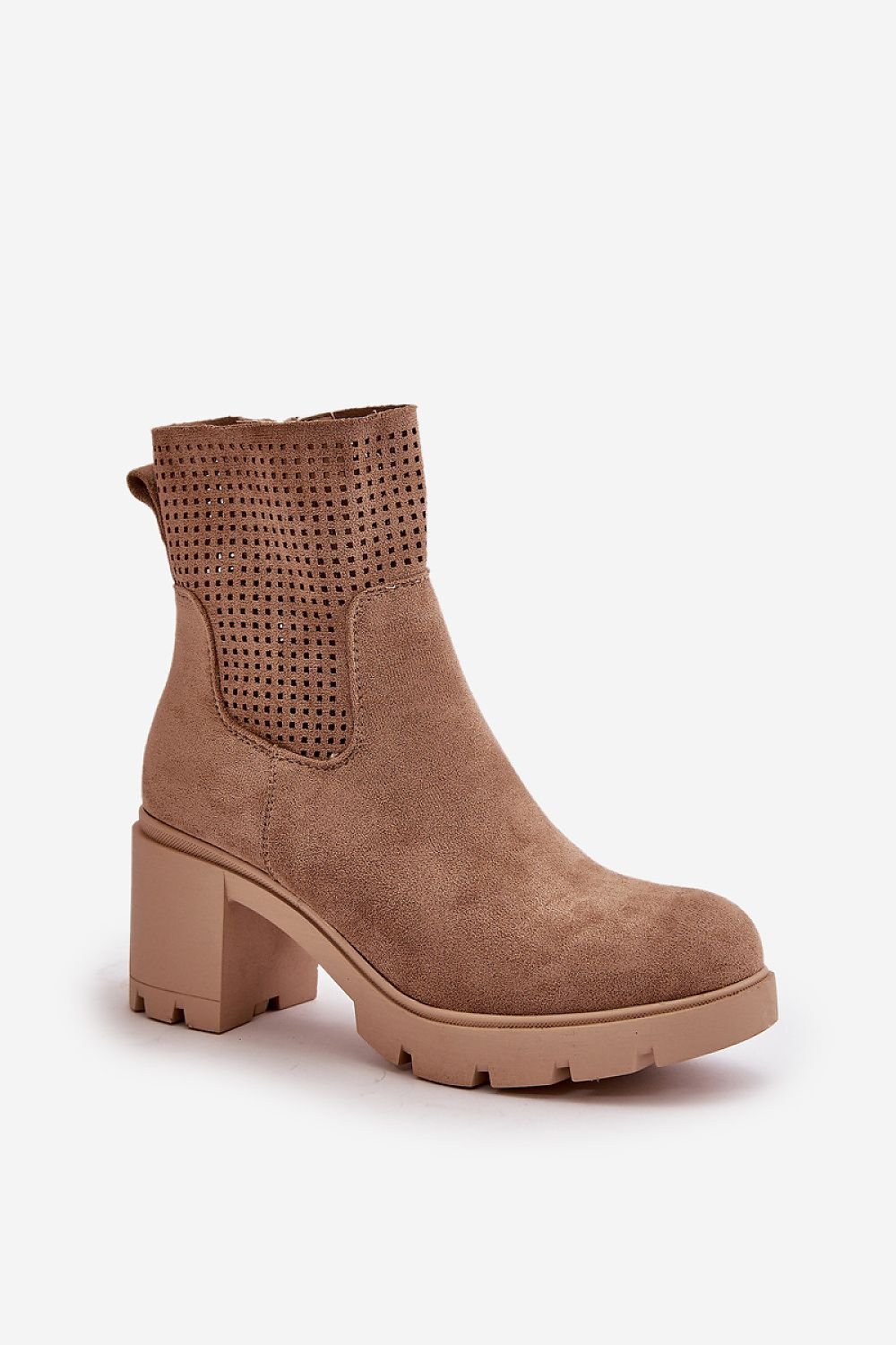 Stiefeletten mit Absatz Step in style