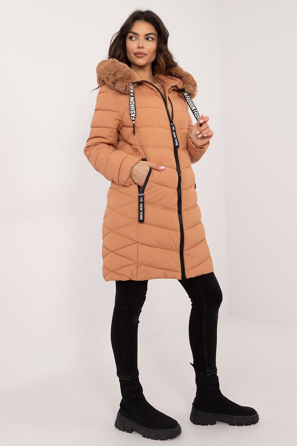 Jacke Factory Price