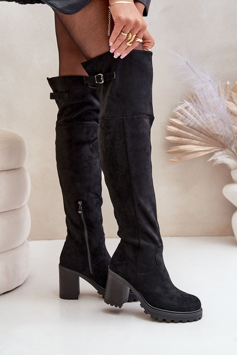 Stiefel mit Absätzen Step in style