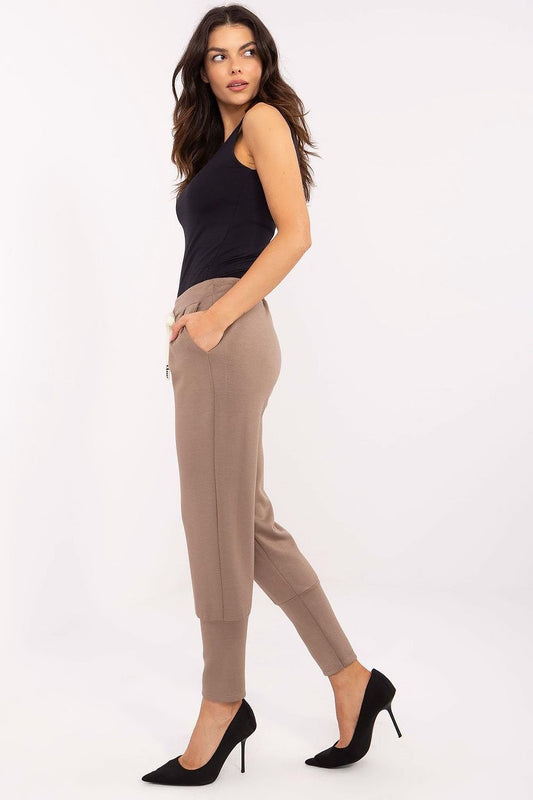 Sportanzug Hosen model 207714 Italy Moda