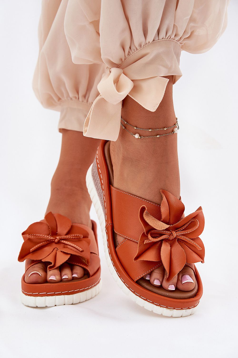 Pantoletten model 212351 Step in style