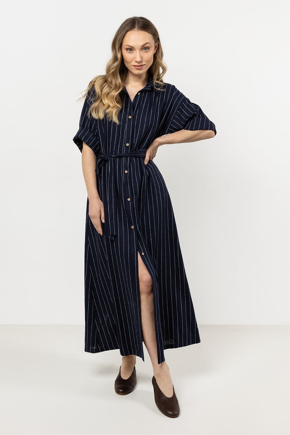 Alltagskleid model 213968 awama