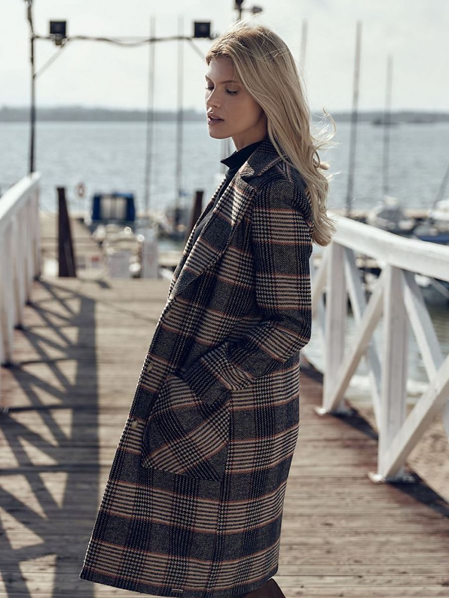 Mantel model 150795 Figl-3