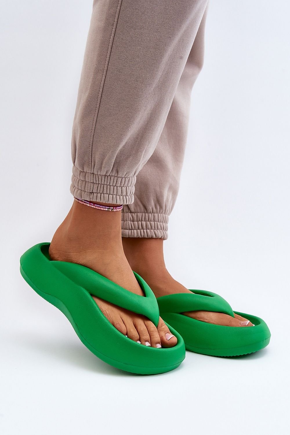 Flip- Flops Step in style