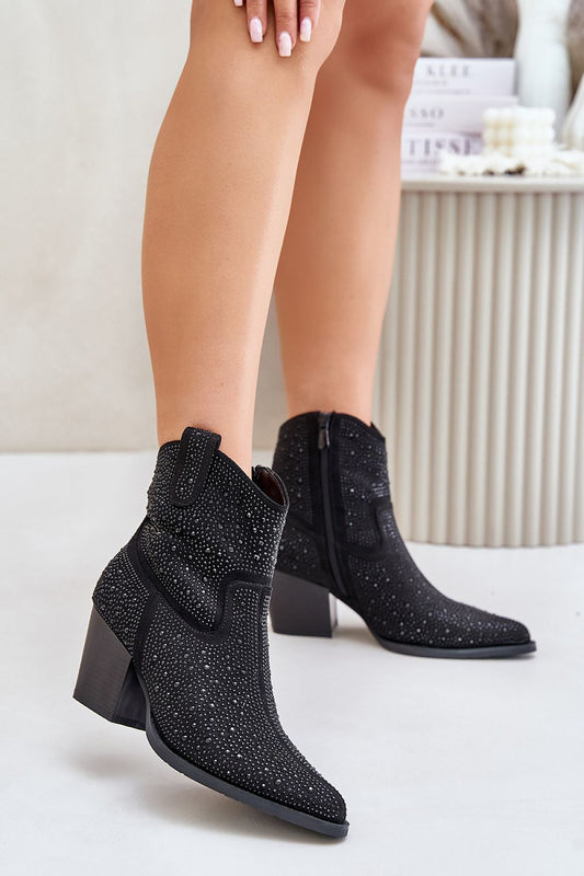 Stiefeletten mit Absatz Step in style