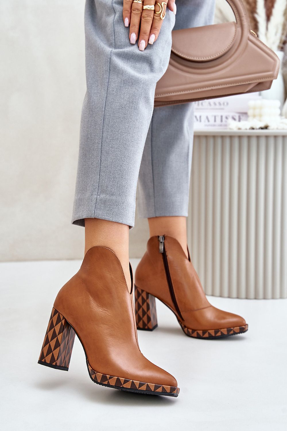 Stiefeletten mit Absatz Step in style