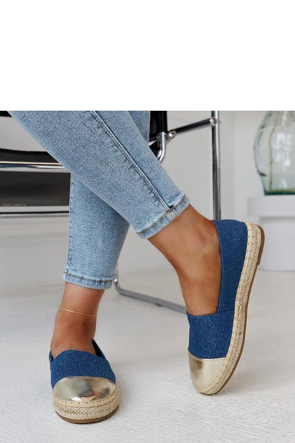  Espadrilles model 207338 Solea 